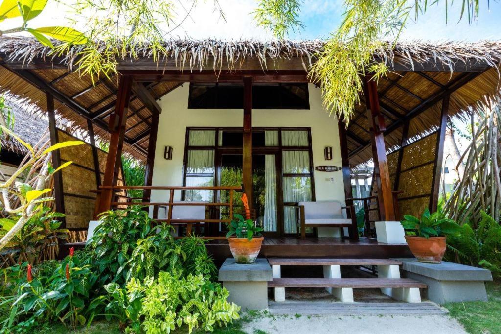 Isla Cabana Resort General Luna  Exterior foto